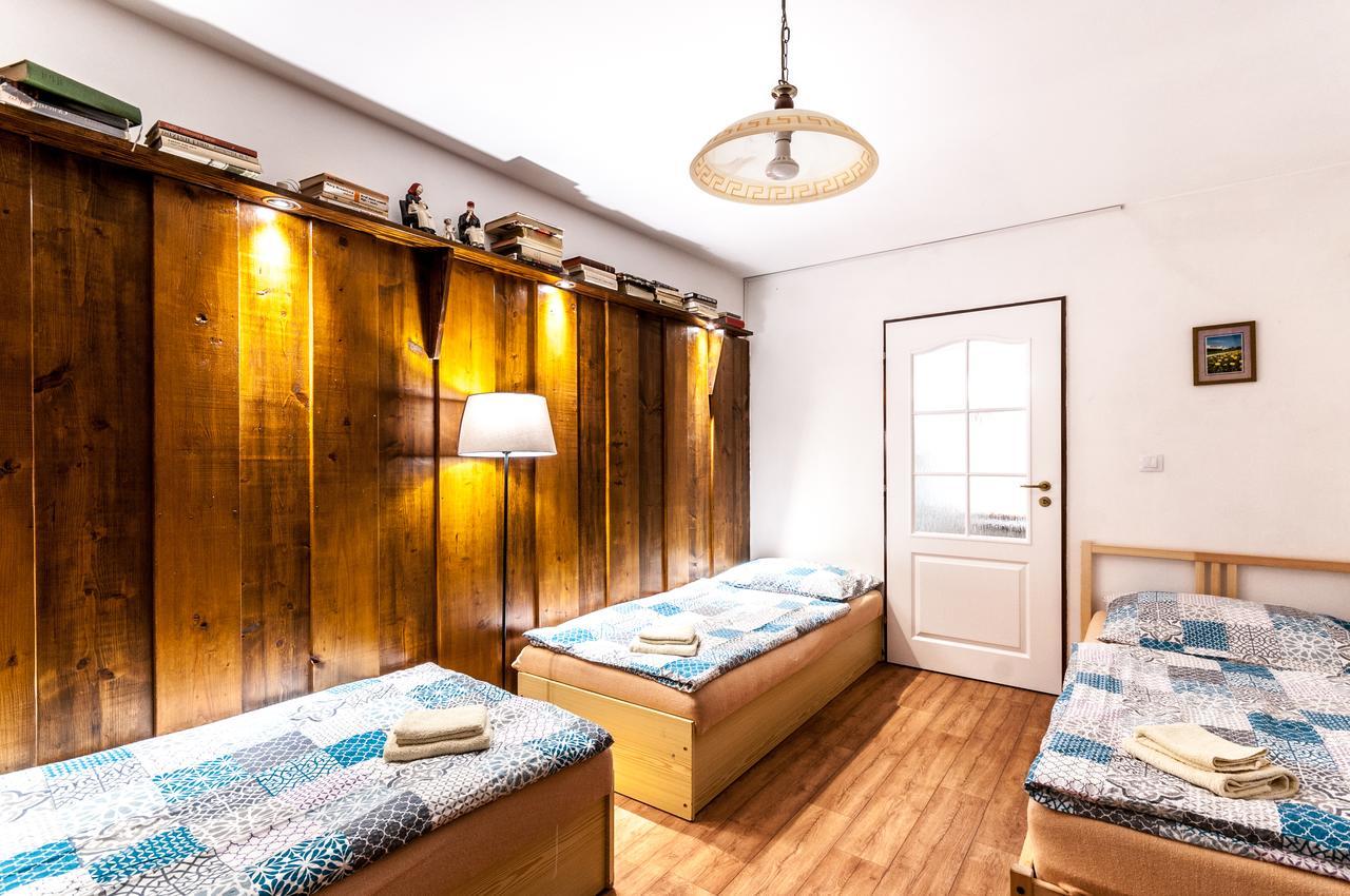 Chalupka Hotel Хлоховец Екстериор снимка